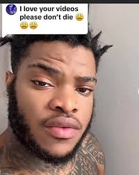 This guy claims that he will kpai before the age of 40.He said he is 39  years presently .According to him, he swallòwed a ríñg 💍 given to hím by  the cú1t