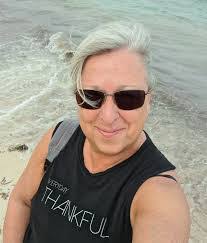 Cindy Birch's Instagram, Twitter & Facebook