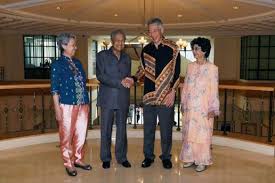 Ho ching will be retiring as the chief executive officer of temasek holdings and step down from the company's board on oct. Ho Ching S Out Of Touch Outfit During Visit With Mahathir Irks Singaporeans Nestia