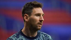 El barcelona anunció ayer que leo messi no continuará ligado a su disciplina y puso fin, por tanto, a la etapa de un jugador que llegó al club en el año 2000 con la firma de un contrato en una servilleta y se marcha como el futbolista más grande de su historia. Lionel Messi Acabo Contrato Con El Barcelona Y Es Jugador Libre