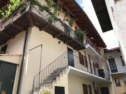 Visualizza case e appartamenti da 37.500 € sulla mappa di stresa. Stresa 2 Zimmer Wohnung Mit Balkon Und Seeblick
