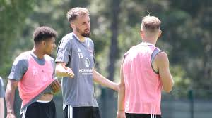 Lukas mühl, em conversações com: Fcn Neuzugang Hubner Ein Restart Beim Club Nach Harten Tagen 1 Fc Nurnberg Nordbayern