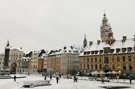 Les conditions ne sont pas favorables à la circulation et ont causé plusieurs accidents. Meteo Le Nord Et Le Pas De Calais En Vigilance Orange Neige Verglas Lille Actu
