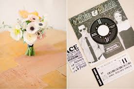 Hochzeit dj mike hoffmann mike wird für seine musik gelobt & nimmt auch musikwünsche an eure gäste werden begeistert sein hier informieren. Eine Hochzeit Mit Musikalischer Deko