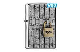 Simply choose from more than 800 zippo products in this original zippo shop online. Zippo Feuerzeug Close Vint Schloss 2005323