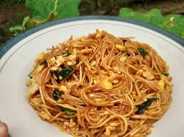 Hidangan mie goreng sudah menjadi menu yang populer di indonesia. Mie Goreng Bahan Mie Resep Rahasia Masakan Bunda Facebook