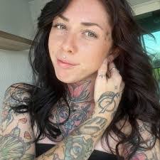 Taylor Stanberry's Instagram, Twitter & Facebook