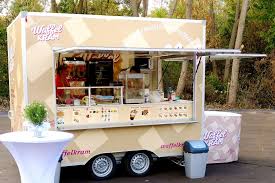 Für ihre hochzeit stellen wir ihnen ein individuelles hochzeitsmenü zusammen, das auf ihre vorleiben abgestimmt wird. Foodtruck Catering Waffel Nachtisch Dessert Eis Koln Bonn Dusseldorf