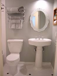This Is A Similar Size Layout For Our Bathroom Nice To Visualize The Pedestal Sink Toilet Small Bathroom Decor Bathroom Design Small Simple Bathroom Designs