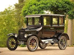 Classic cars are a subset of a broader category of collector cars (which includes both restored classic cars vehicles and newer exotic vehicles). Difference Between Antique Vintage And Classic Cars The Collectors Workshop