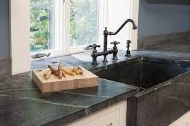 Doch bei der vielzahl der angebotenen modelle im reuter onlineshop findet jeder auch so den passenden wasserhahn für ihre spüle. Frische Speckstein Spulbecken Arbeitsplatten Plus Weiss Waschbecken Kosten Fur Speckstein Arbeitsplatten Mobelde Com Soapstone Countertops Soapstone Countertops
