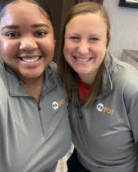 Melissa Shivers's Instagram, Twitter & Facebook