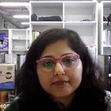 Aarti Mehta's Instagram, Twitter & Facebook