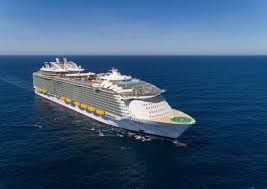 Discover the magic of the internet at imgur, a community powered entertainment destination. Comparing The Biggest Cruise Ship In The World Vs Titanic Royal Caribbean Blog