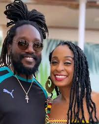 Which other riddims are similar to Tropical Escape Riddim?