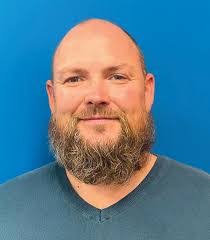 Kara Edmonds's Instagram, Twitter & Facebook