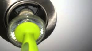 I have no way of doing the tape wrap trick either as it is too recessed to work around. Gu10 Bulb Removal Halogen Spotlight Changing Stuck Bulb Youtube
