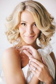 Leslie Nowak's Instagram, Twitter & Facebook