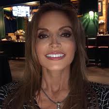 Claudia Sweeney, Mary Kay Independent Beauty Consultant