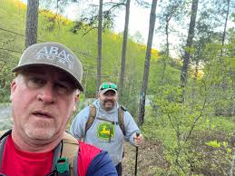 Hiking the Pinhoti Trail from High Point to CR8