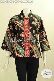 Berikutnya, anda juga bisa pilih baju atasan blouse yang merupakan baju longgar. Model Baju Batik Atasan Wanita Kantor Modern Terbaru Toko Batik Online 2021