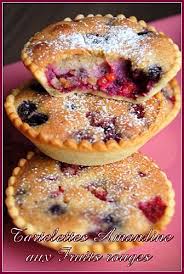 Tartelettes Amandine Aux Fruits Rouges Juste Histoire De Gouter Mini Tarte Gateau Fruits Rouges Gateaux Et Desserts