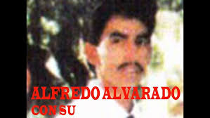 SU EXELENCIA ROCK STAR EL CASORIO -CURIQUINUE "A DUO"