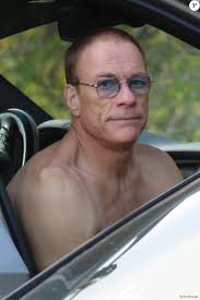 We update gallery with only quality interesting photos. Exclusif Jean Claude Van Damme A Malibu Los Angeles Californie Etats Unis Le 4 Juin 2020 Purepeople