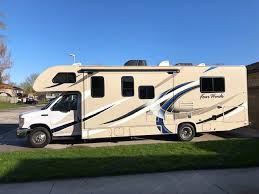 Start living the rv lifestyle. 2018 Thor Motor Coach Four Winds Class C Rental In Strathroy On Outdoorsy
