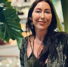 Perfect gift for Christmas !! New stallholder debuting tomorrow  @shalahskinofficial with her absolutely stunning range starting at $25.  Perfect for school teacher gifts or your loved ones. She also has the most