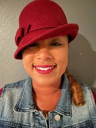 Welcome Shelise Lamb to the cast!