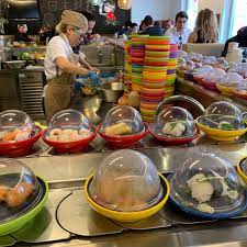 Het meest bijzondere aan dit gebouw is de eigenaar: Photos At Okiru Running Sushi Funfhaus 36 Tips From 887 Visitors