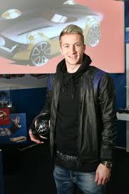 Check spelling or type a new query. Marco Reus Entwickelt Live Neues Hot Wheels Modell Bild Presseportal