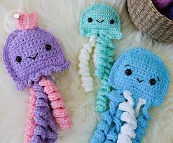 Even if you are just beginning your adventure with crocheting, this project shouldn't be a problem. Jellyfish Free Crochet Mommy S Crochet Free Patterns Facebook