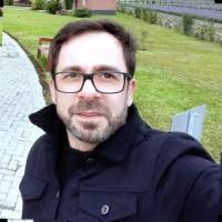 40+ perfis com “Eli Brito”