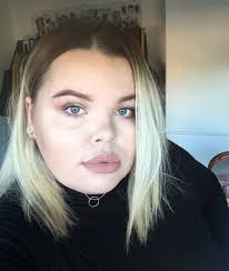Lovely Hair Colour And Jeffree Star Lip Colour Hair Color Ashy Blonde Hair Jeffree Star Lipstick