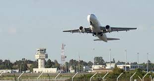 Binter merzy, motor kawasaki yang melegenda. El Aeropuerto De Jerez Se Queda Con Solo Cinco Rutas Para El Otono Invierno Del 2020