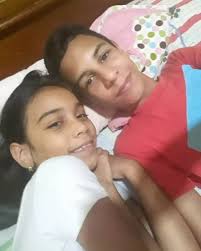 Los 16 de mi hijo varón Antes que naciera yo me imaginaba que le decía:  'Mira hijo, te compré tu carrito, una pelota y un barquito'. Anhelaba que  fuera pelotero y hasta