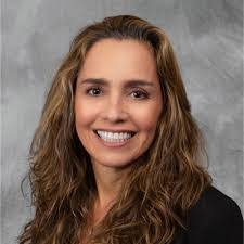 Eliana Holguin's Instagram, Twitter & Facebook