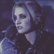 Jessica Munroe (@untildawnxoxo)