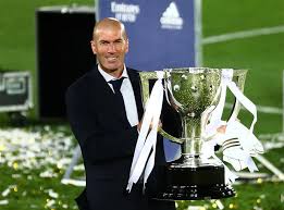 Нежеланный трофей ла лиги, цель мансити и чемпион италии. Madrid Is Quiet It Seems That The Fans Listened To The Club And Did Not Gather To Celebrate In Their Favorite Places But The Players Were Happy Footballphoto Real La Liga