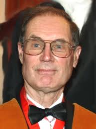 Dr Peter T Warren CBE