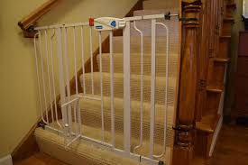 The regalo baby gate for stairs with banister mounts is made totally from an all steel construction. Baby Proof Stairs With Cat Gate Baby Proof Stairs Banister How To Baby Proof Stairs With A Banister Baby Proofing Stairs Baby Gate Carlson Baby Gate With Cat Door Child Proofing Stairs
