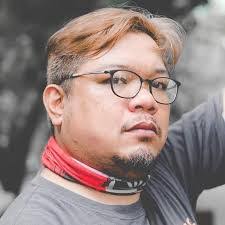 Richard Ando's Instagram, Twitter & Facebook