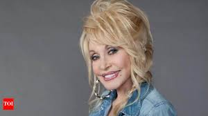 Dolly Parton has different wig for everyday