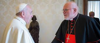 Er habe den papst in einem brief gebeten, seinen verzicht anzunehmen und. Exactamente En Que Iglesia Cree Estar El Cardenal Marx Infovaticana