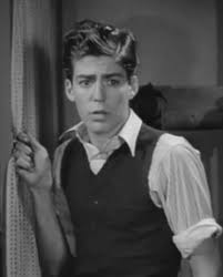 File:Billy Halop in They Made Me a Criminal (1939).jpg - Wikimedia Commons