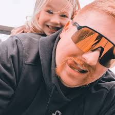 Did anyone else hear a bobcat screaming last night?