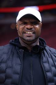 Coaches — Ronnie Fields Elite