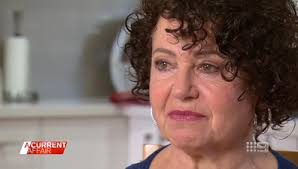 Australian medical and diet experts speak about juice diets